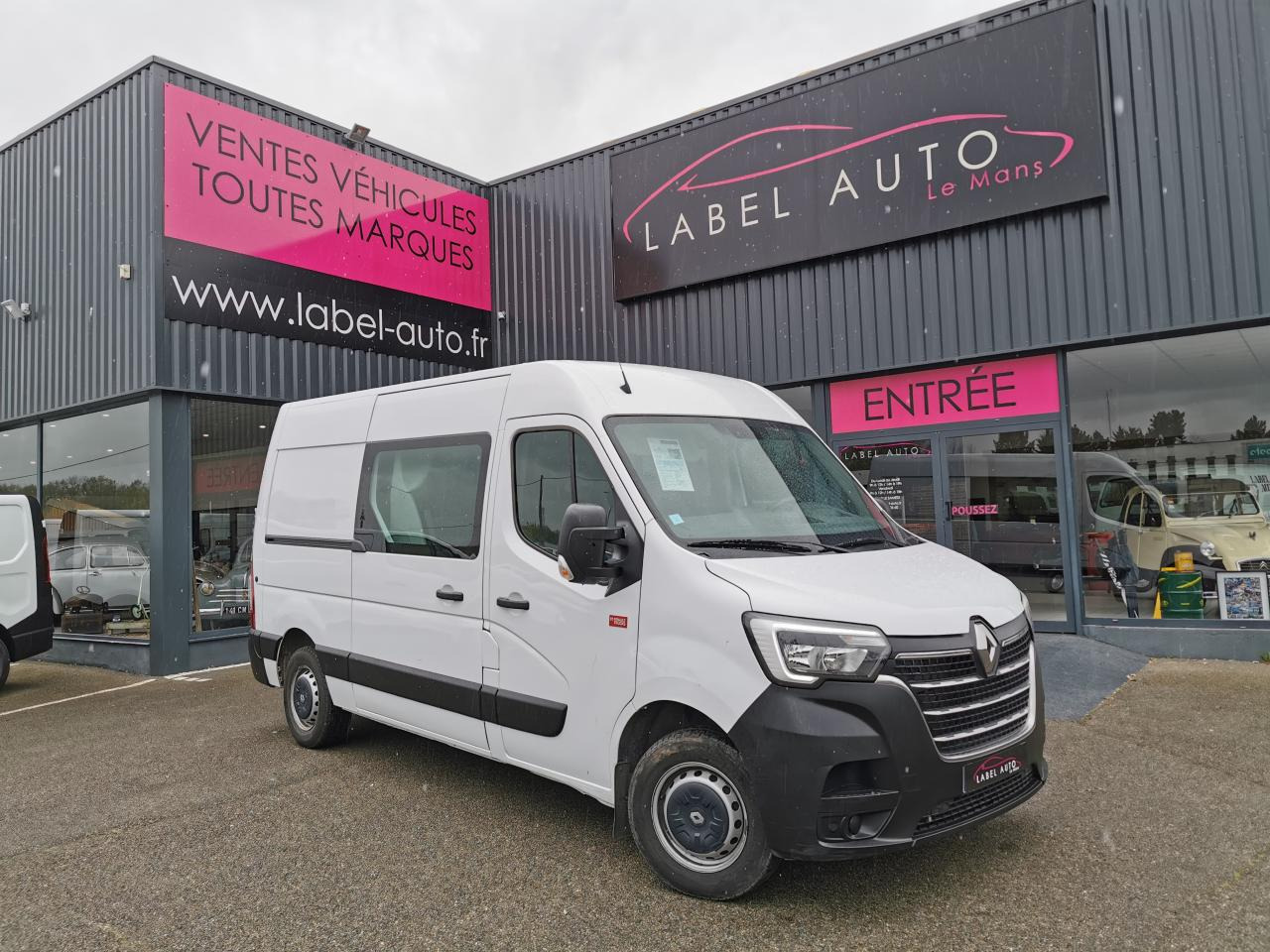 RENAULT Master Grand Confort F3500 L2H2 2.3 Blue dCi - 150 Euro 6e  III CABINE APPROFONDIE Cabine approfondi - Panel van: picture 1 RENAULT Master Grand Confort F3500 L2H2 2.3 Blue dCi - 150 Euro 6e  III CABINE APPROFONDIE Cabine approfondi - Panel van: picture 1
