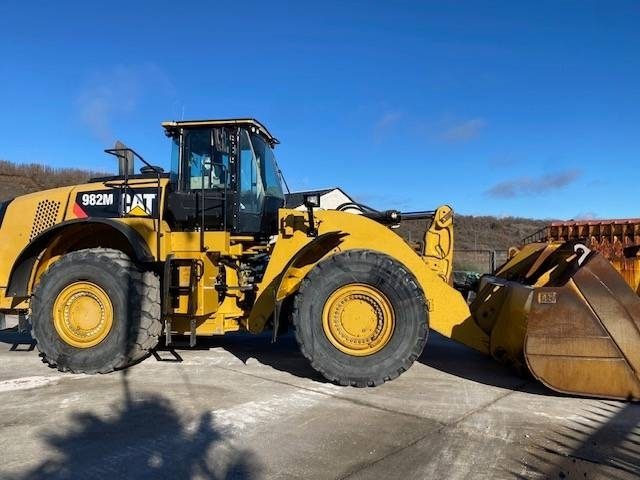 CAT 982 M - Wheel loader: picture 2 CAT 982 M - Wheel loader: picture 2