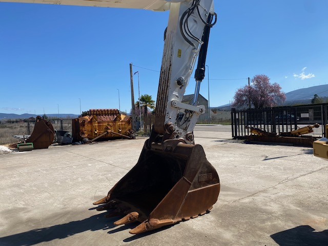 Crawler excavator CATERPILLAR 330 F: picture 7 Crawler excavator CATERPILLAR 330 F: picture 7