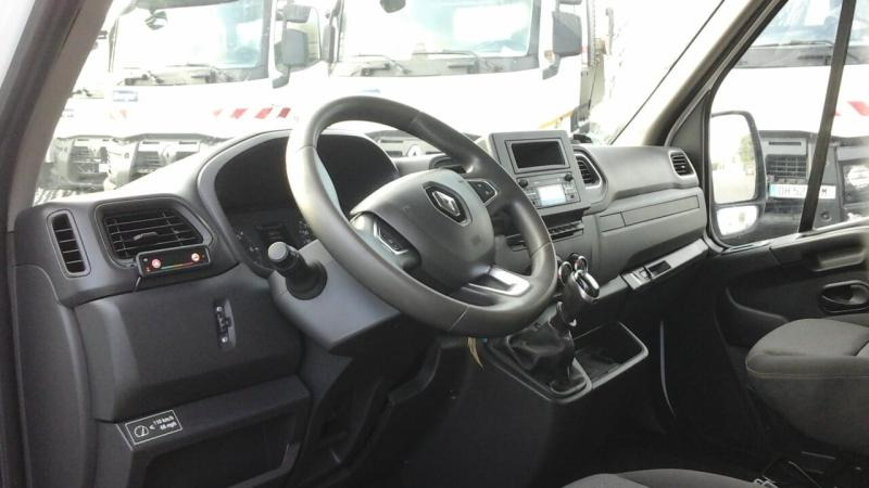 Renault Master 145.35 FG Tronqué L2H2 Nacelle Pack éco - Truck mounted aerial platform: picture 5 Renault Master 145.35 FG Tronqué L2H2 Nacelle Pack éco - Truck mounted aerial platform: picture 5