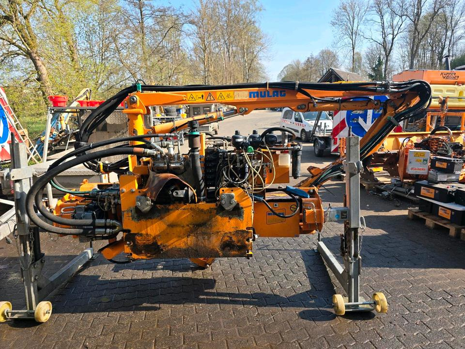 Mulag MKM 700 Böschungsmäher Böschungsmulcher Ausleger Auslegemulcher Unimog 405 427 430 U300 U 400 500 Mercedes-Benz Dücker DUA FME UNA - Boom mower: picture 5 Mulag MKM 700 Böschungsmäher Böschungsmulcher Ausleger Auslegemulcher Unimog 405 427 430 U300 U 400 500 Mercedes-Benz Dücker DUA FME UNA - Boom mower: picture 5