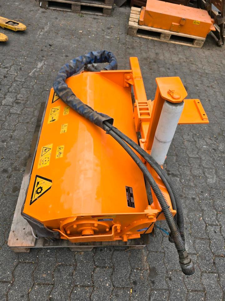 Mulag Mulchkopf MK-MSL Mähkorb Leitplankenmäher Mähausleger Böschungsmäher Böschungsmulcher Dücker Unimog 405 U300 400 500 427 423 530 - Flail mower: picture 2 Mulag Mulchkopf MK-MSL Mähkorb Leitplankenmäher Mähausleger Böschungsmäher Böschungsmulcher Dücker Unimog 405 U300 400 500 427 423 530 - Flail mower: picture 2