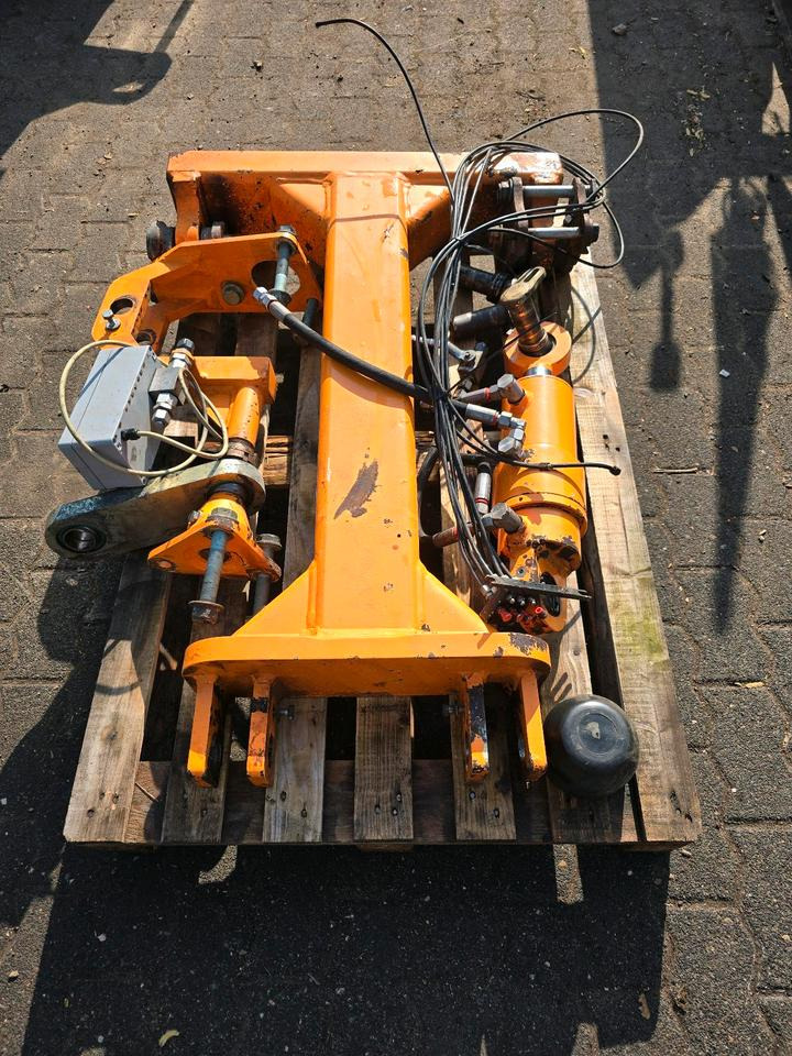 Mulag Torsionsrahmen TR Unimog 405 U300 U 290 300 400 500 Mähausleger Böschungsmäher Böschungsmulcher FME MKM Dücker DUA Achssperre - Boom mower: picture 3 Mulag Torsionsrahmen TR Unimog 405 U300 U 290 300 400 500 Mähausleger Böschungsmäher Böschungsmulcher FME MKM Dücker DUA Achssperre - Boom mower: picture 3