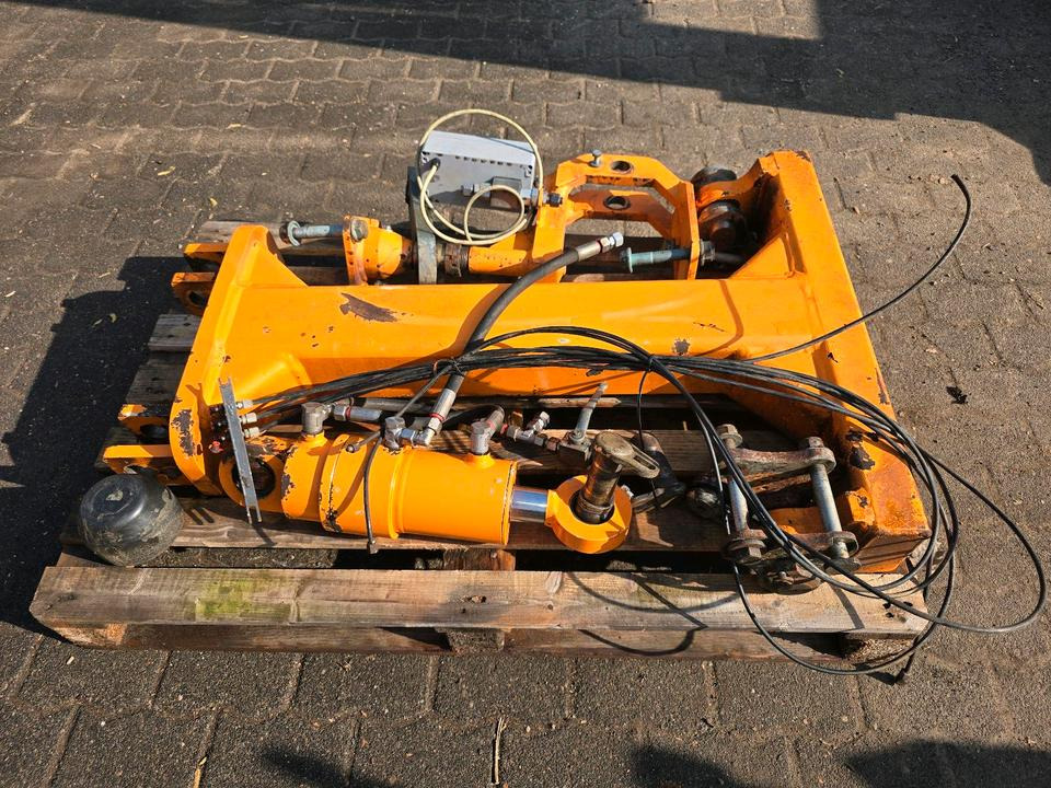 Mulag Torsionsrahmen TR Unimog 405 U300 U 290 300 400 500 Mähausleger Böschungsmäher Böschungsmulcher FME MKM Dücker DUA Achssperre - Boom mower: picture 2 Mulag Torsionsrahmen TR Unimog 405 U300 U 290 300 400 500 Mähausleger Böschungsmäher Böschungsmulcher FME MKM Dücker DUA Achssperre - Boom mower: picture 2