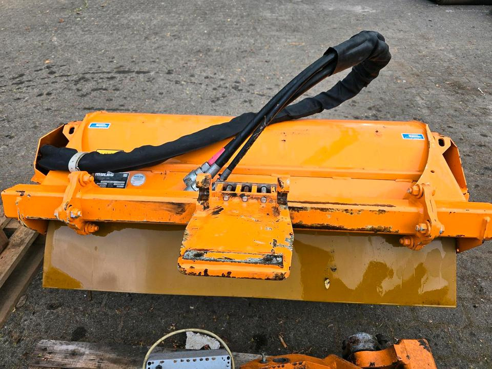 Neuwertiger Mulag GMK 1200 Mähkopf Grasmähkopf Mähkorb Mähausleger Böschungsmäher Böschungsmulcher FME MKM DUA UNA Dücker MHU 800 700 600 FMK - Flail mower: picture 4 Neuwertiger Mulag GMK 1200 Mähkopf Grasmähkopf Mähkorb Mähausleger Böschungsmäher Böschungsmulcher FME MKM DUA UNA Dücker MHU 800 700 600 FMK - Flail mower: picture 4