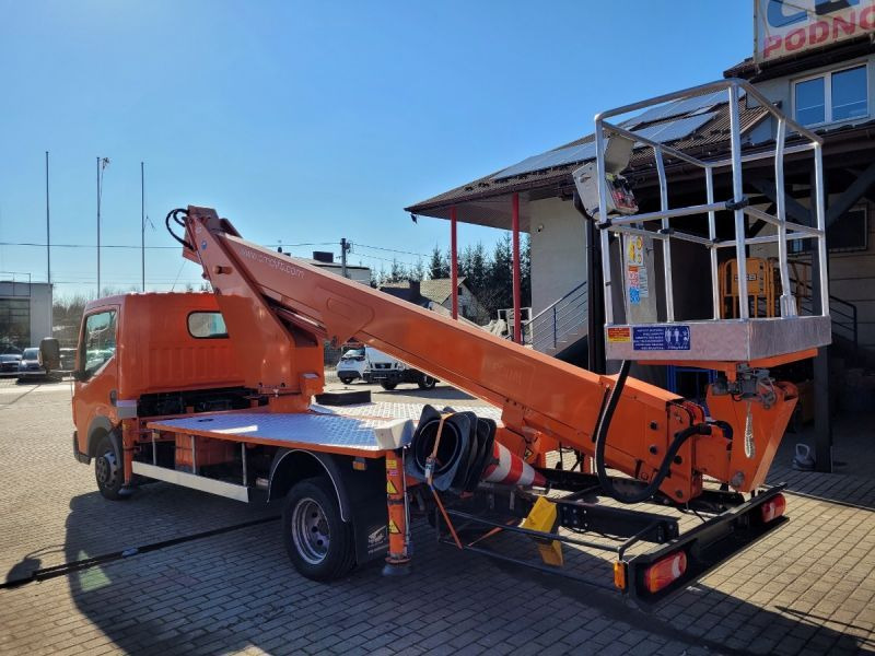 Renault Maxity podnośnik koszowy 21 m CMC PLA 212 bucket truck boom lift - Truck mounted aerial platform: picture 5 Renault Maxity podnośnik koszowy 21 m CMC PLA 212 bucket truck boom lift - Truck mounted aerial platform: picture 5