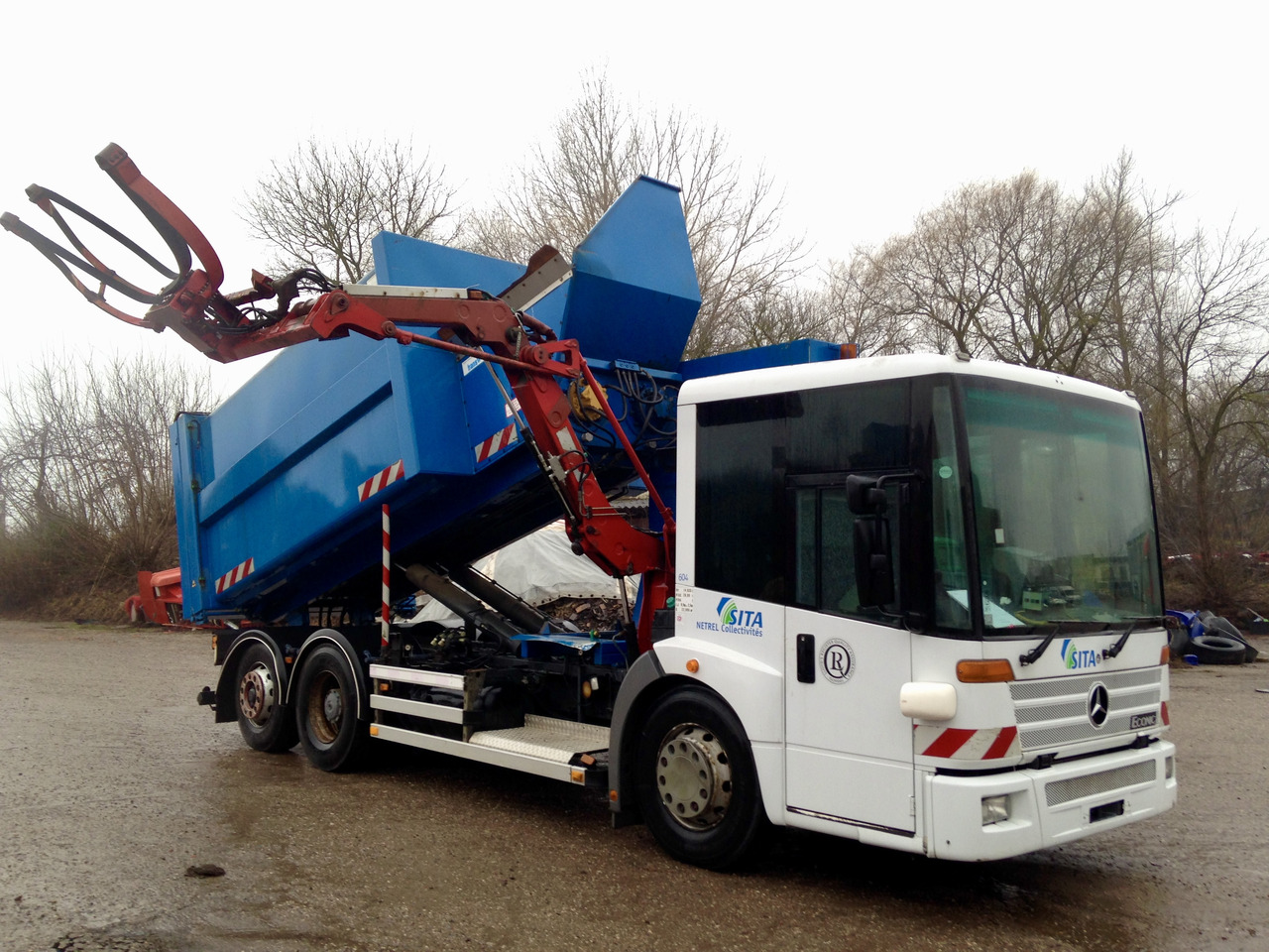 MERCEDES-BENZ ECONIC - Garbage truck: picture 1 MERCEDES-BENZ ECONIC - Garbage truck: picture 1