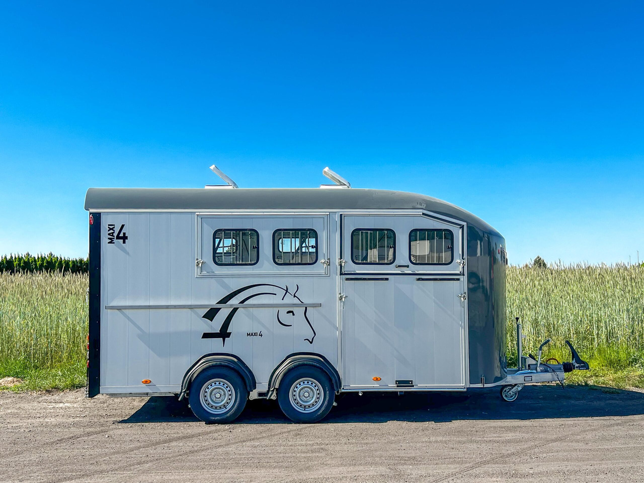 CHEVAL LIBERTÉ MAXI 4 - OPTIMAX - Horse trailer: picture 4 CHEVAL LIBERTÉ MAXI 4 - OPTIMAX - Horse trailer: picture 4