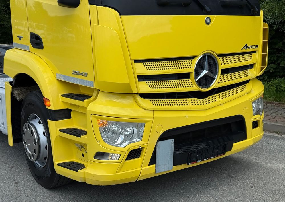 Mercedes-Benz * Hakowiec * Mercedes Antos 2543 * Sprowadzony * Stan Perfekcyjny - Hook lift truck: picture 3 Mercedes-Benz * Hakowiec * Mercedes Antos 2543 * Sprowadzony * Stan Perfekcyjny - Hook lift truck: picture 3