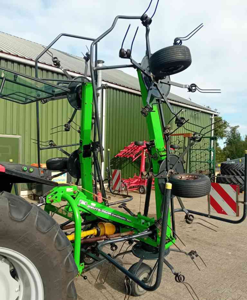 Tedder/ Rake Deutz-Fahr Condimaster 6821 schudder weidebouwmachines: picture 1