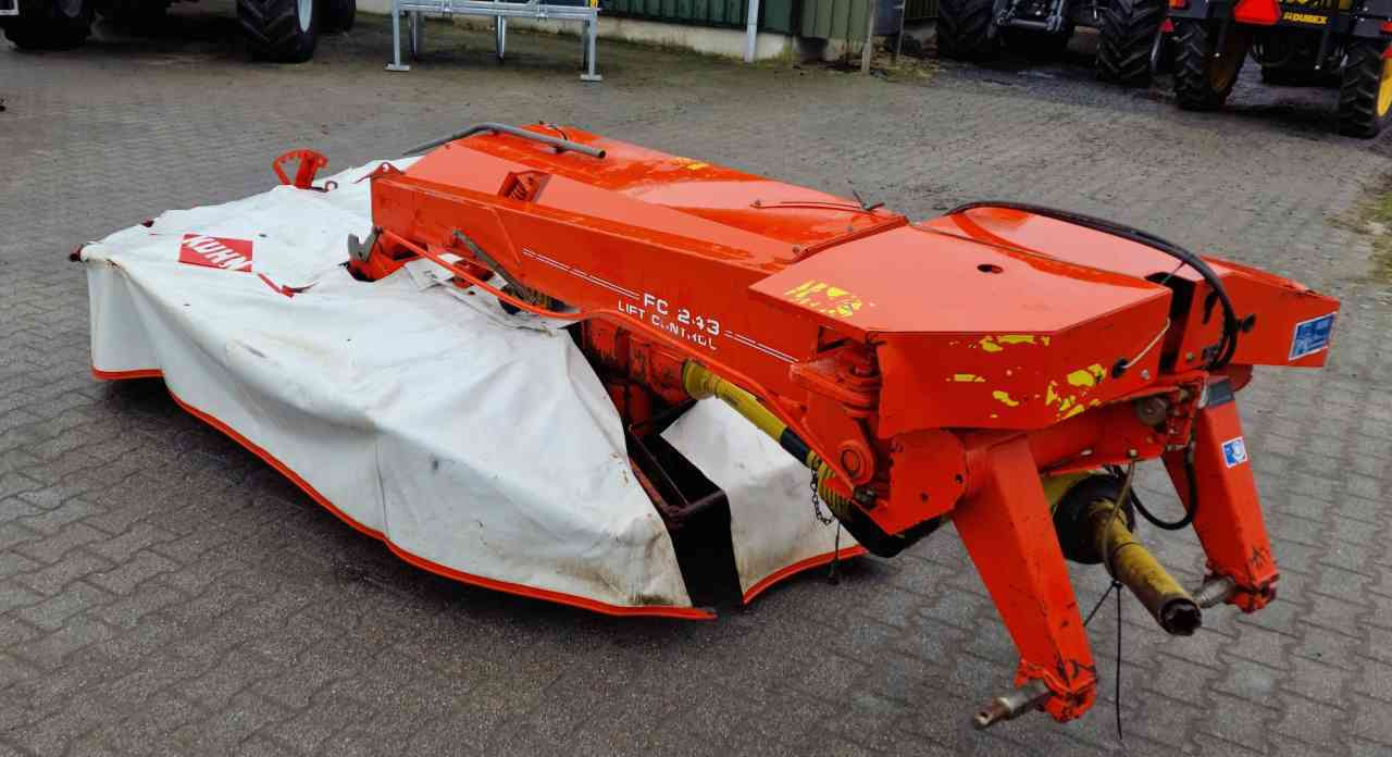 Kuhn FC243 schijvenmaaier - Mower: picture 3 Kuhn FC243 schijvenmaaier - Mower: picture 3