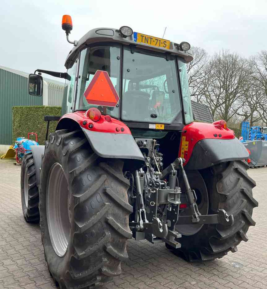 Massey Ferguson 5435 Dyna-4 1900 Draaiuren! Tractoren - Farm tractor: picture 5 Massey Ferguson 5435 Dyna-4 1900 Draaiuren! Tractoren - Farm tractor: picture 5