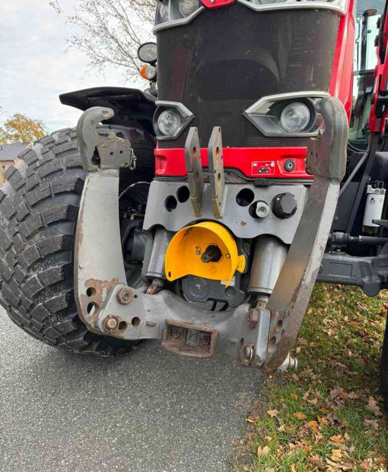 Massey Ferguson 7716 Dyna-6 Essential Tractoren - Farm tractor: picture 5 Massey Ferguson 7716 Dyna-6 Essential Tractoren - Farm tractor: picture 5
