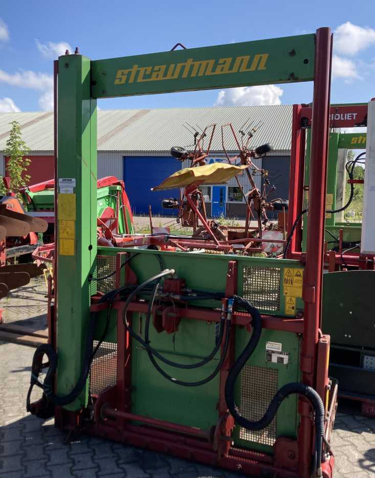 Strautmann Hydrofox HK3 kuilsnijder kuilvoersnijder U snijder voermachines - Silage equipment: picture 2 Strautmann Hydrofox HK3 kuilsnijder kuilvoersnijder U snijder voermachines - Silage equipment: picture 2
