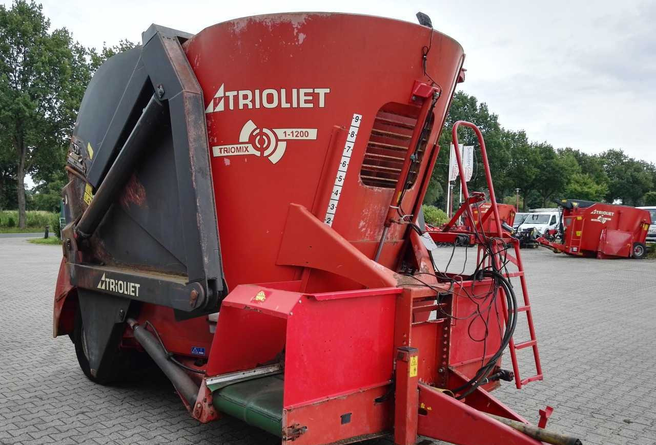 Trioliet Trioliet Triomix 12 1-1200 Mengwagen Voermachines - Forage mixer wagon: picture 4 Trioliet Trioliet Triomix 12 1-1200 Mengwagen Voermachines - Forage mixer wagon: picture 4