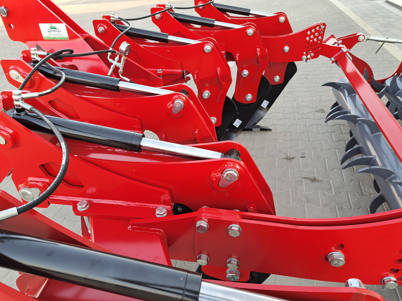 AMJ AGRO 6 łap - Subsoiler: picture 4 AMJ AGRO 6 łap - Subsoiler: picture 4