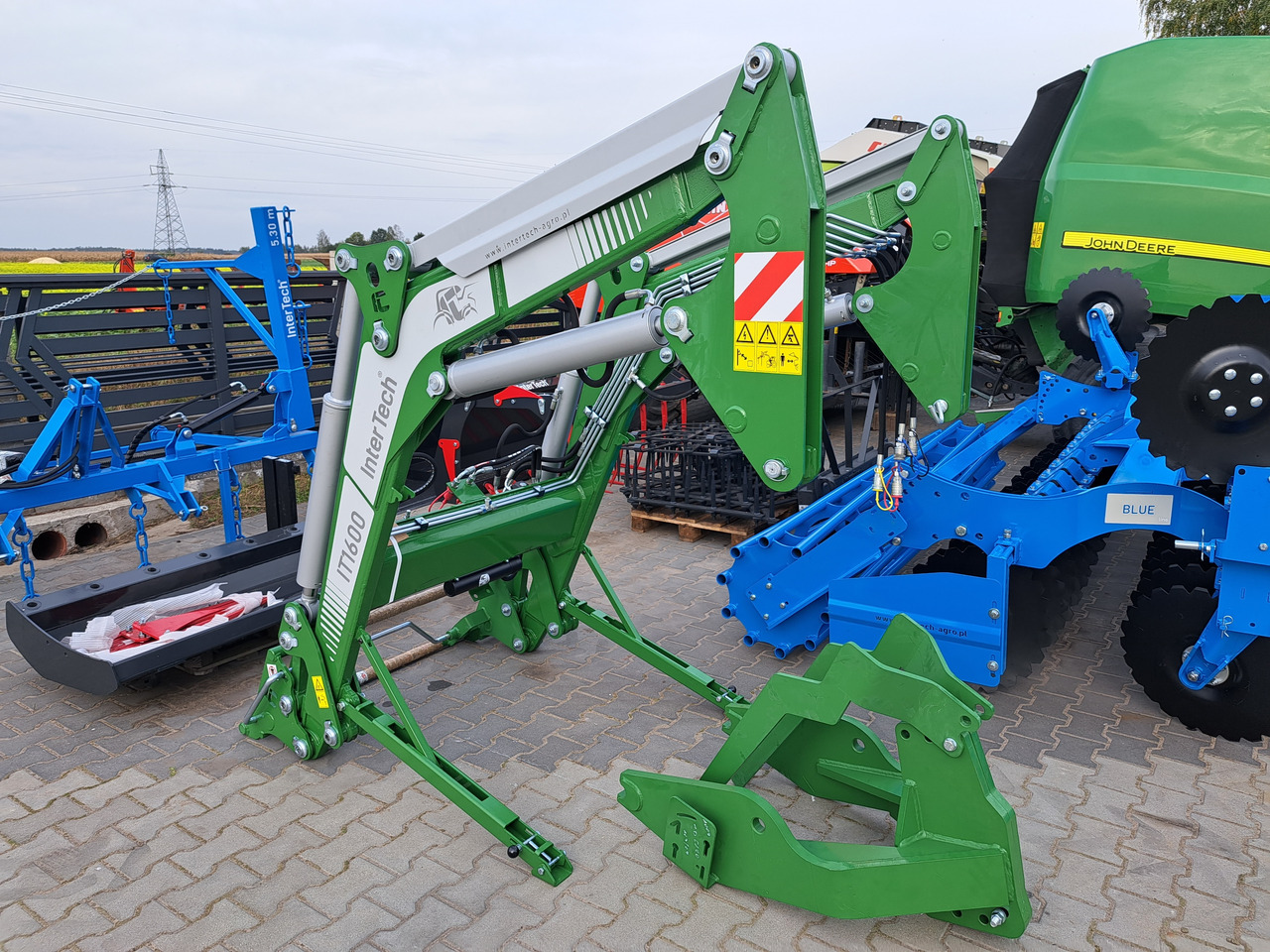 INTER-TECH IT 1600 JOHN DEERE 5080,5090,5100 - Farm tractor: picture 2 INTER-TECH IT 1600 JOHN DEERE 5080,5090,5100 - Farm tractor: picture 2