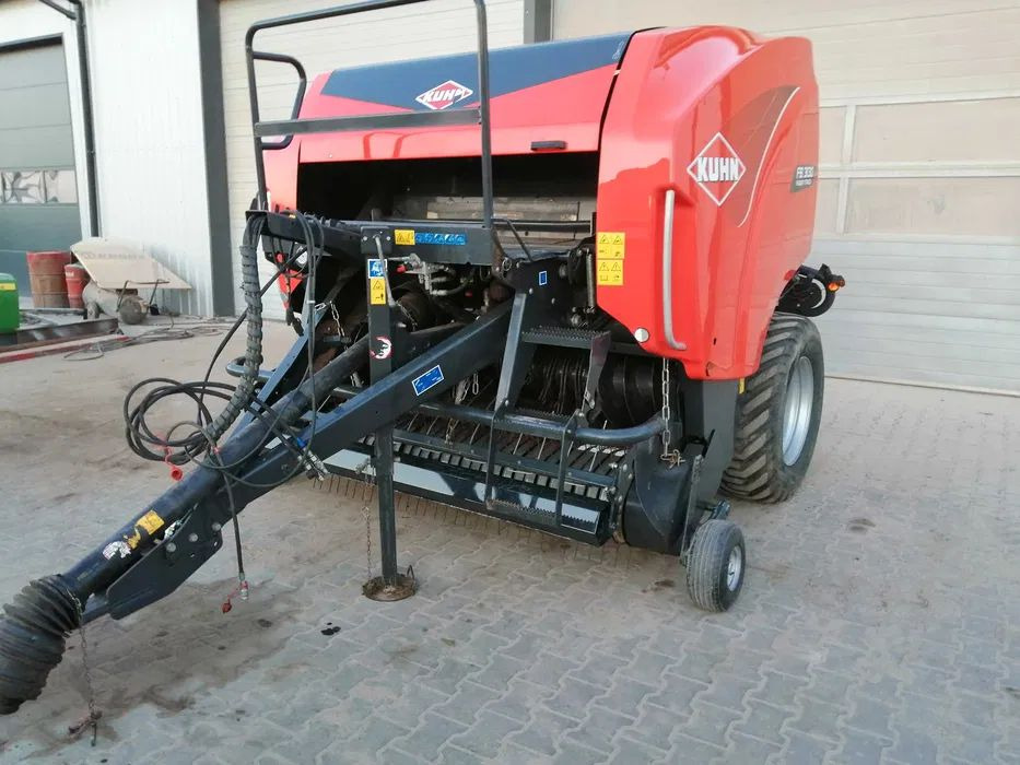 Prasa rolująca Kuhn 3130 Power track 2017r. - Round baler: picture 2 Prasa rolująca Kuhn 3130 Power track 2017r. - Round baler: picture 2