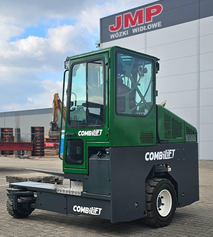 4-way reach truck Combilift C 4000 D MK4 150 hrs RENTED: picture 7