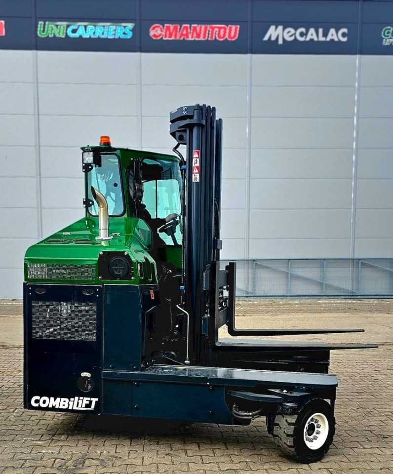 4-way reach truck Combilift C 4000 D MK4 150 hrs RENTED: picture 13