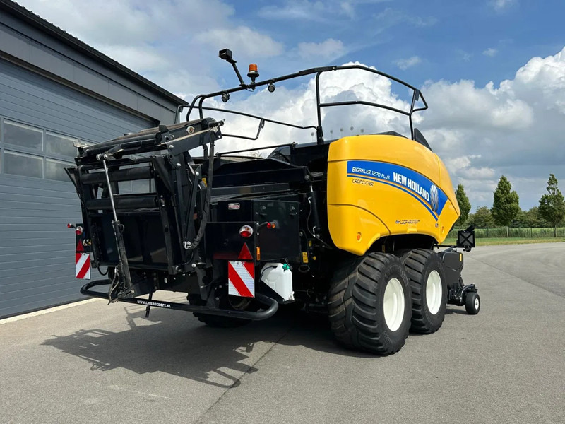 New Holland Bigbaler 1270 plus cropcutter - Agricultural machinery: picture 3 New Holland Bigbaler 1270 plus cropcutter - Agricultural machinery: picture 3