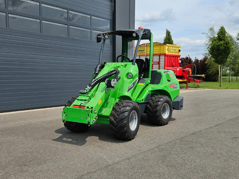 Compact track loader Avant 755i TDL+ mini-shovel: picture 9