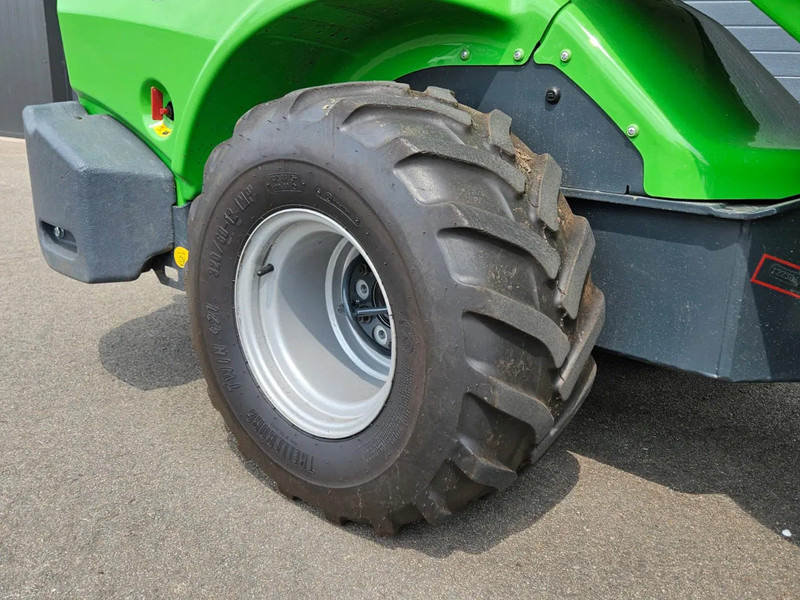 Compact track loader Avant 755i TDL+ mini-shovel: picture 15