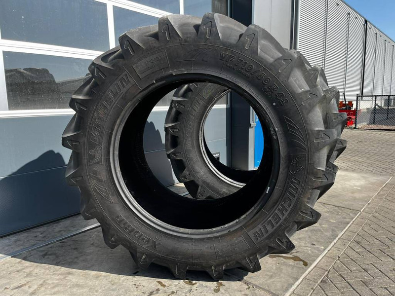 Michelin 710/60 R42 Xeobib - Wheels and tires for Agricultural machinery: picture 3 Michelin 710/60 R42 Xeobib - Wheels and tires for Agricultural machinery: picture 3