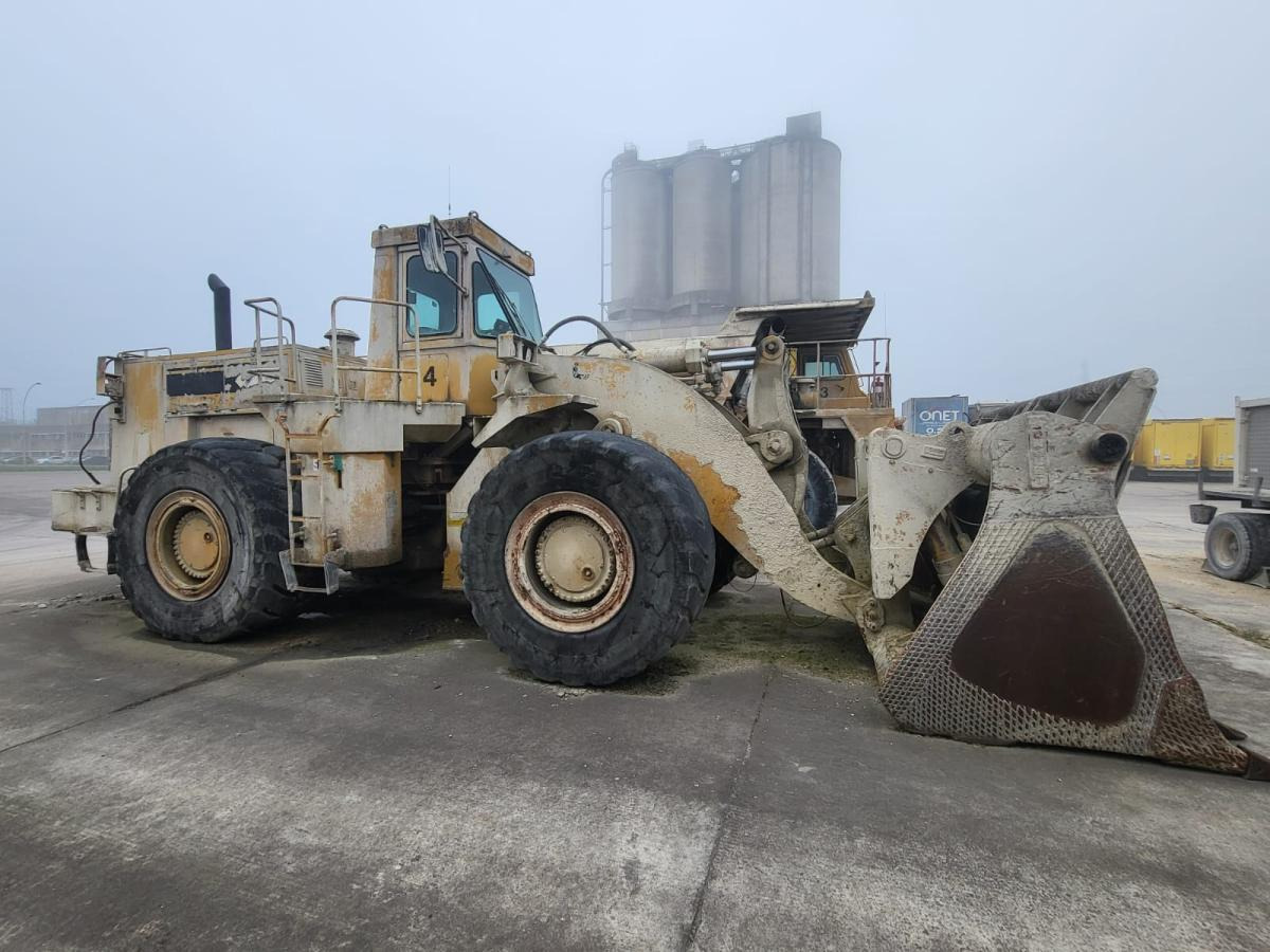 Caterpillar 988B - Wheel loader: picture 2 Caterpillar 988B - Wheel loader: picture 2