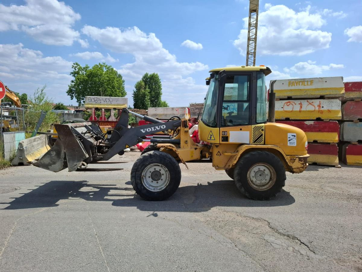 Volvo L 30 B - Wheel loader: picture 3 Volvo L 30 B - Wheel loader: picture 3
