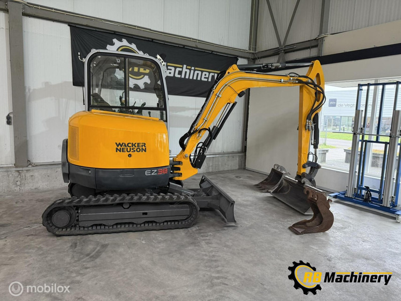 WackerNeuson EZ38 - Excavator: picture 1 WackerNeuson EZ38 - Excavator: picture 1