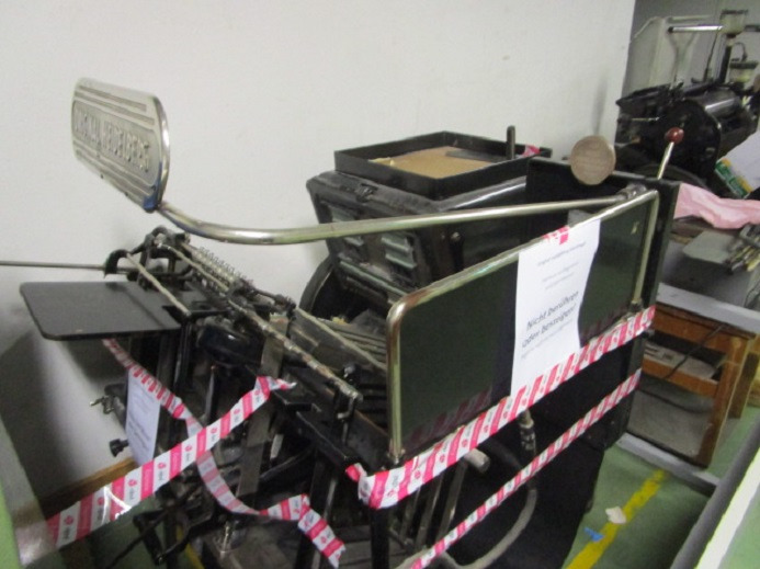 HEIDELBERG TIEGEL A3 - Offset printing machine: picture 1 HEIDELBERG TIEGEL A3 - Offset printing machine: picture 1