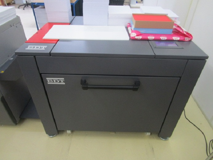 LANGBOGENANLEGER VX 370 FEEDER RICOH - Digital printing machine: picture 1 LANGBOGENANLEGER VX 370 FEEDER RICOH - Digital printing machine: picture 1