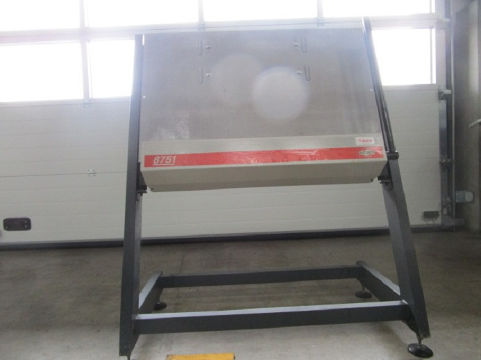 PLATTENABKANTGERÄT BACHER 8751.02 - Printing machinery: picture 2 PLATTENABKANTGERÄT BACHER 8751.02 - Printing machinery: picture 2