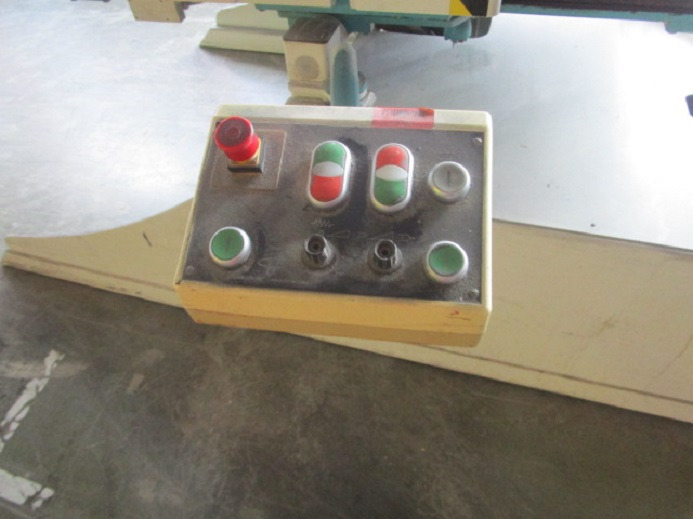 STAPELWENDER RACHNER F 1000 MIT LÜFTER UND RÜTTLER - Printing machinery: picture 3 STAPELWENDER RACHNER F 1000 MIT LÜFTER UND RÜTTLER - Printing machinery: picture 3