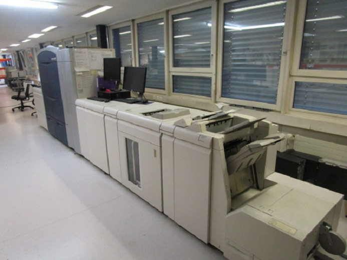 XEROX COLORPRESS 1000 / Colour 1000 mit Freeflow Printserver und Clear Toner - Digital printing machine: picture 5 XEROX COLORPRESS 1000 / Colour 1000 mit Freeflow Printserver und Clear Toner - Digital printing machine: picture 5