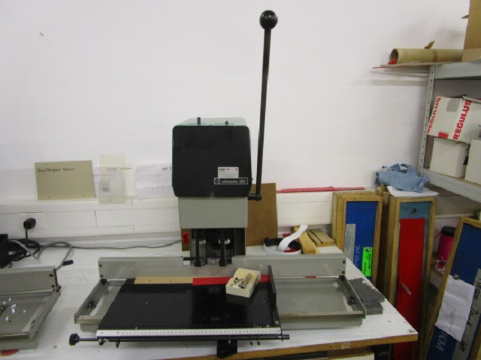 ZWEISPINDELBOHRMASCHINE CITOBORMA 280 - Printing machinery: picture 1 ZWEISPINDELBOHRMASCHINE CITOBORMA 280 - Printing machinery: picture 1