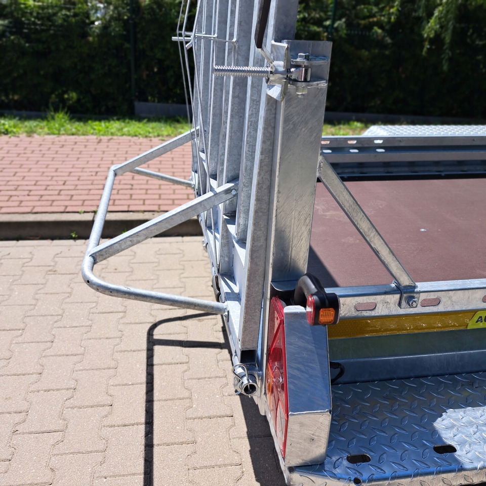 PRZYCZEPA LAWETA DO MINIKOPARKI POD KOPARKĘ Z RAMPĄ 2700KG / MINI EXCAVATOR TRANSPORTER TRAILER WITH RAMPS 2700KG - Plant trailer: picture 4 PRZYCZEPA LAWETA DO MINIKOPARKI POD KOPARKĘ Z RAMPĄ 2700KG / MINI EXCAVATOR TRANSPORTER TRAILER WITH RAMPS 2700KG - Plant trailer: picture 4