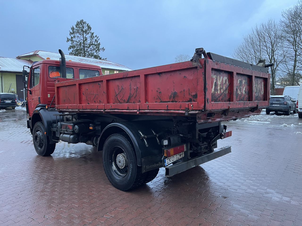 MERCEDES-BENZ 1824 - Tipper: picture 5 MERCEDES-BENZ 1824 - Tipper: picture 5