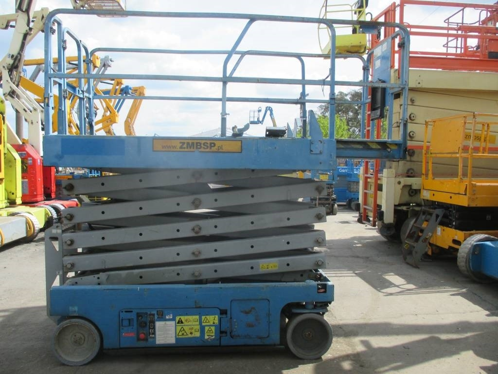 Genie GS 3246 - Scissor lift: picture 5 Genie GS 3246 - Scissor lift: picture 5