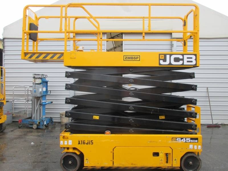 JCB S4550E - Scissor lift: picture 1 JCB S4550E - Scissor lift: picture 1