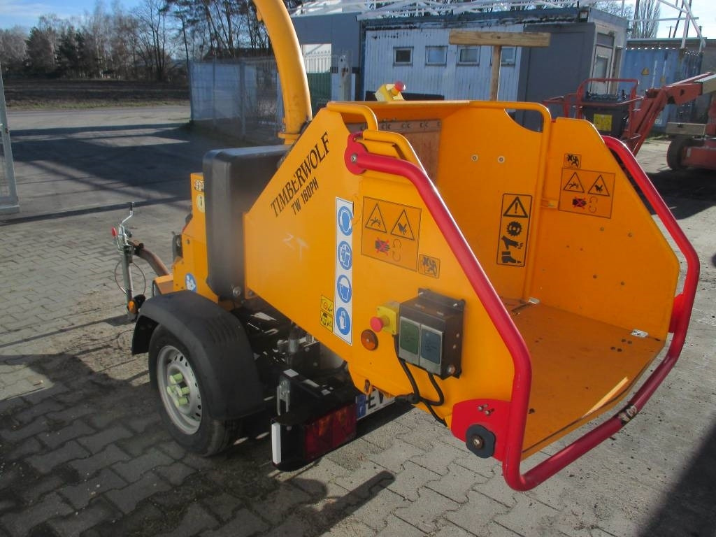 Timberwolf TW160PH - Wood chipper: picture 4 Timberwolf TW160PH - Wood chipper: picture 4
