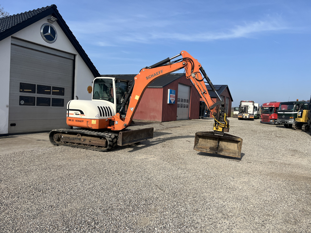 SCHAEFF HR 32 - Mini excavator: picture 1 SCHAEFF HR 32 - Mini excavator: picture 1