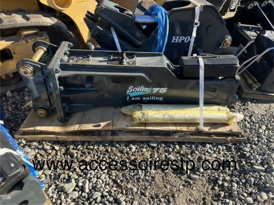 BRH pour pelle de 6T à 10T - Hydraulic hammer: picture 1 BRH pour pelle de 6T à 10T - Hydraulic hammer: picture 1