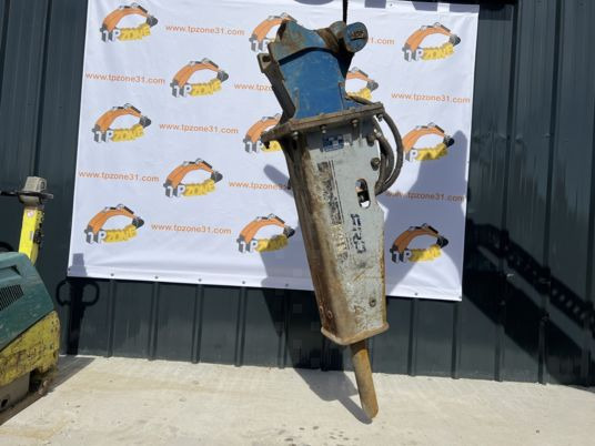 Brh furukawa F9LN - Hydraulic hammer: picture 2 Brh furukawa F9LN - Hydraulic hammer: picture 2