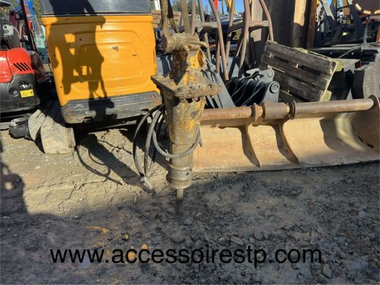 Brh montabert - sc08 - Hydraulic hammer: picture 1 Brh montabert - sc08 - Hydraulic hammer: picture 1