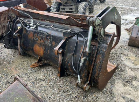 Godet crocodile pour Merlo - Bucket: picture 4 Godet crocodile pour Merlo - Bucket: picture 4