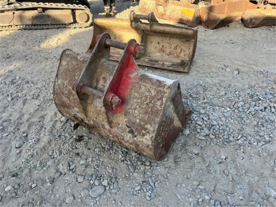 Godet de terrassement - axe 45 mm - Excavator bucket: picture 5 Godet de terrassement - axe 45 mm - Excavator bucket: picture 5