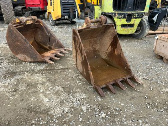 Godet de terrassement - axe 50 mm - Excavator bucket: picture 3 Godet de terrassement - axe 50 mm - Excavator bucket: picture 3