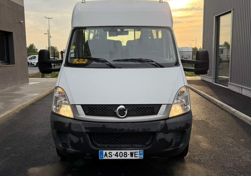 Iveco Daily DURISOTTI / 28miejsc - Suburban bus: picture 2 Iveco Daily DURISOTTI / 28miejsc - Suburban bus: picture 2